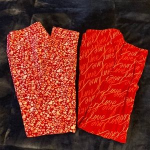 2 Valentines Day leggings